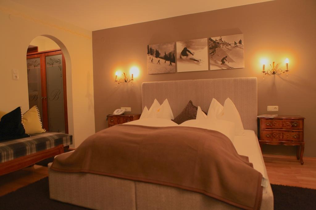 Chalet Brunnenhof St. Anton am Arlberg Rom bilde
