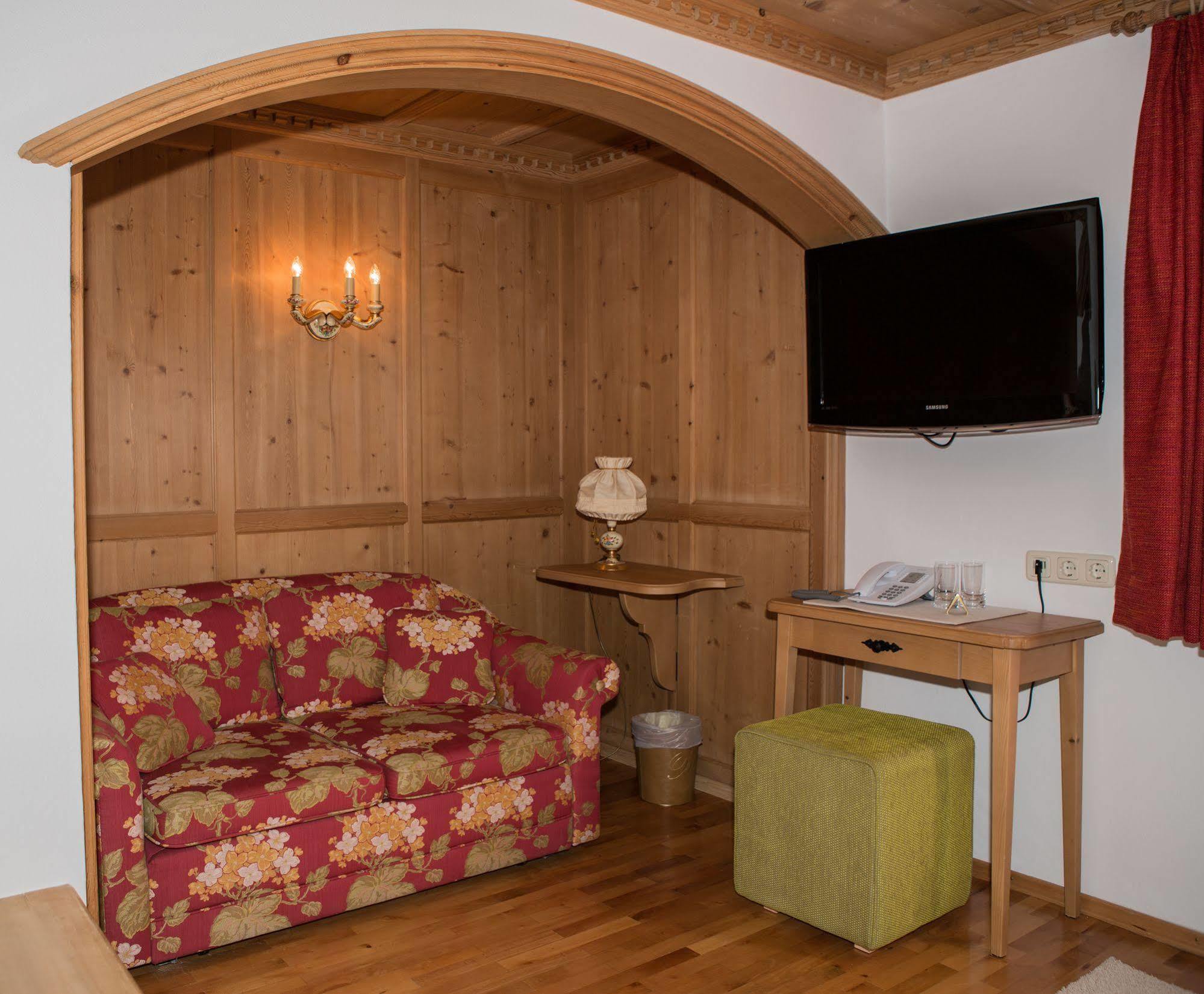Chalet Brunnenhof St. Anton am Arlberg Eksteriør bilde